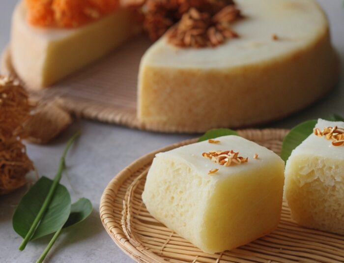 Vietnamese Traditional Cake: Bánh Khoai Mì