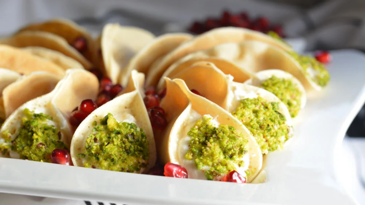 Atayef Asafiri Cake The Lebanese Dessert That Captures the Essence of Sweet Tradition