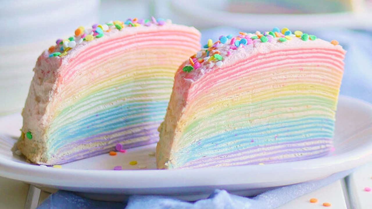 Mille Crepes: The Elegant Multi-Layer Cake Perfect for Special Occasions