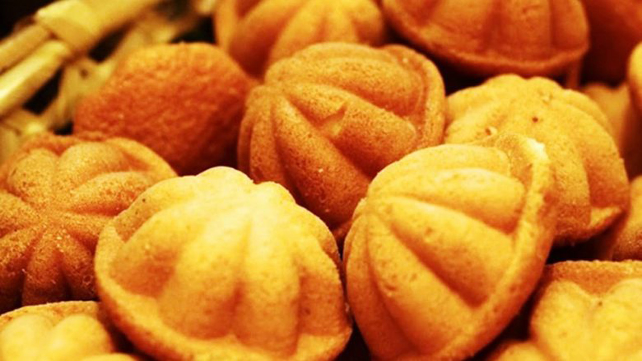 Bahulu: Malaysia’s Heritage Treat That Tastes Like Nostalgia