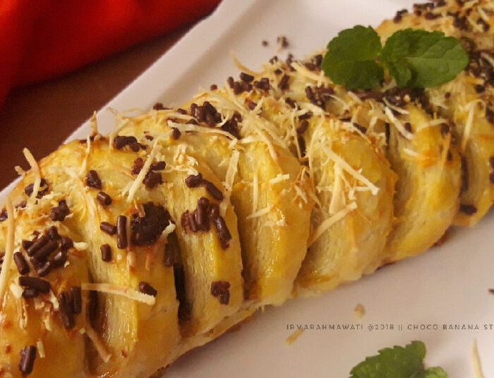 Delightful Choco Banana Strudel Recipe with a Modern Twist