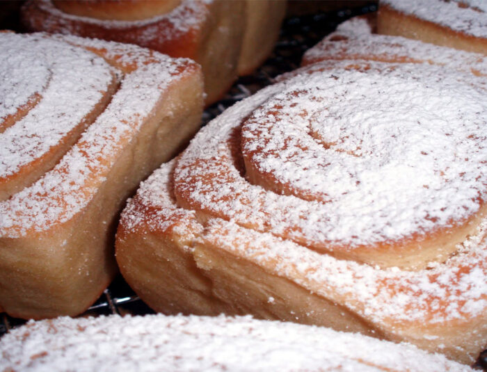 Pan de Mallorca: The Buttery Soft Puerto Rican Sweet Bread Perfect for Coffee Moments