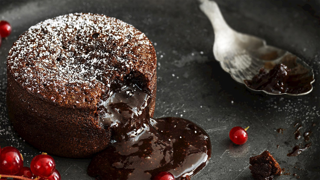 The Origin of Molten Chocolate Cake: A Mistake That Became a Global Sensation