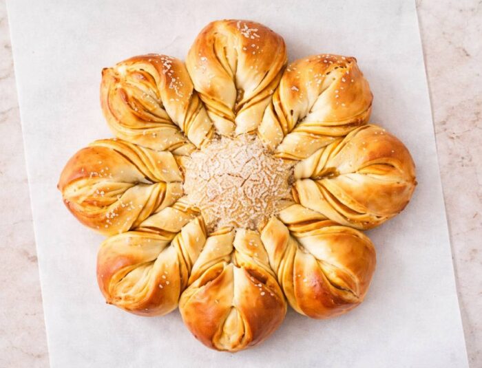 Pumpkin Star Bread: The Viral Bakery Trend You Must Try at Home